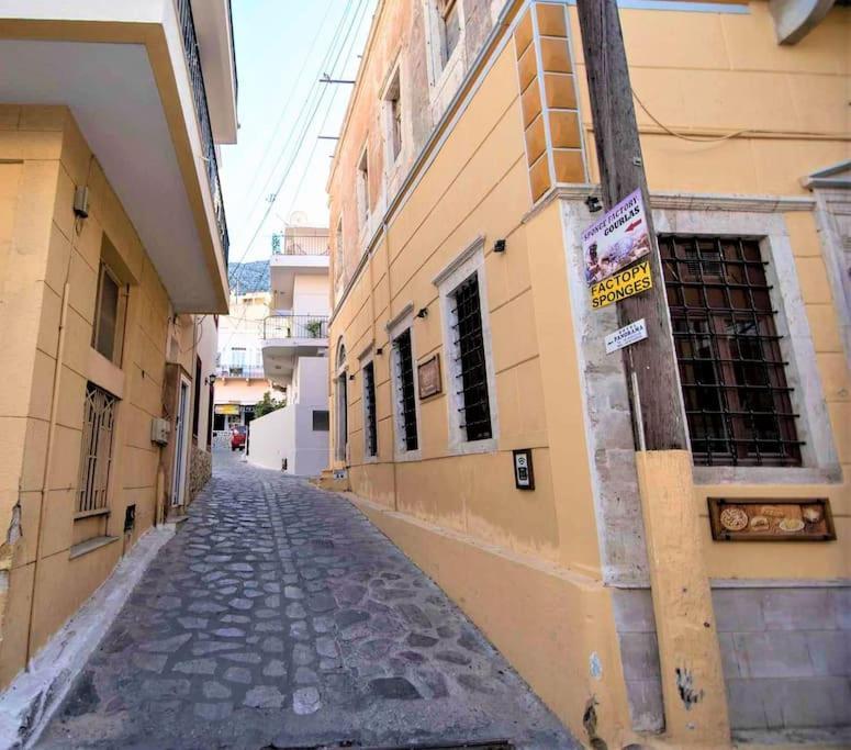 Ammoudara Apartment'S Kalymnos Town Bagian luar foto